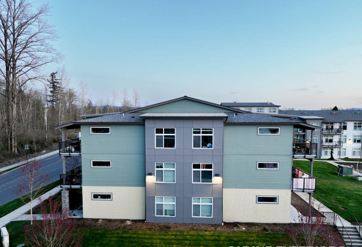 Ferndale Roofing Co architectural shingle roof in Ferndale, WA